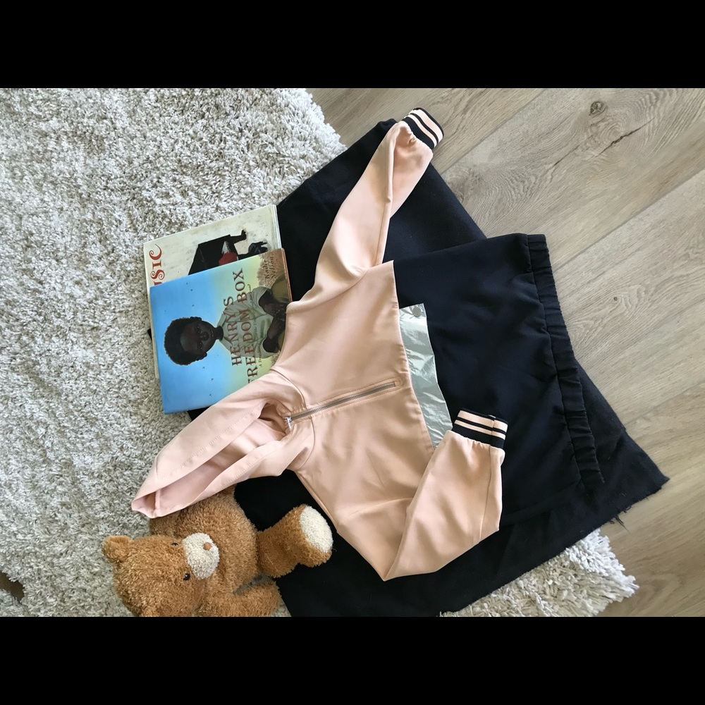Hooded jacket